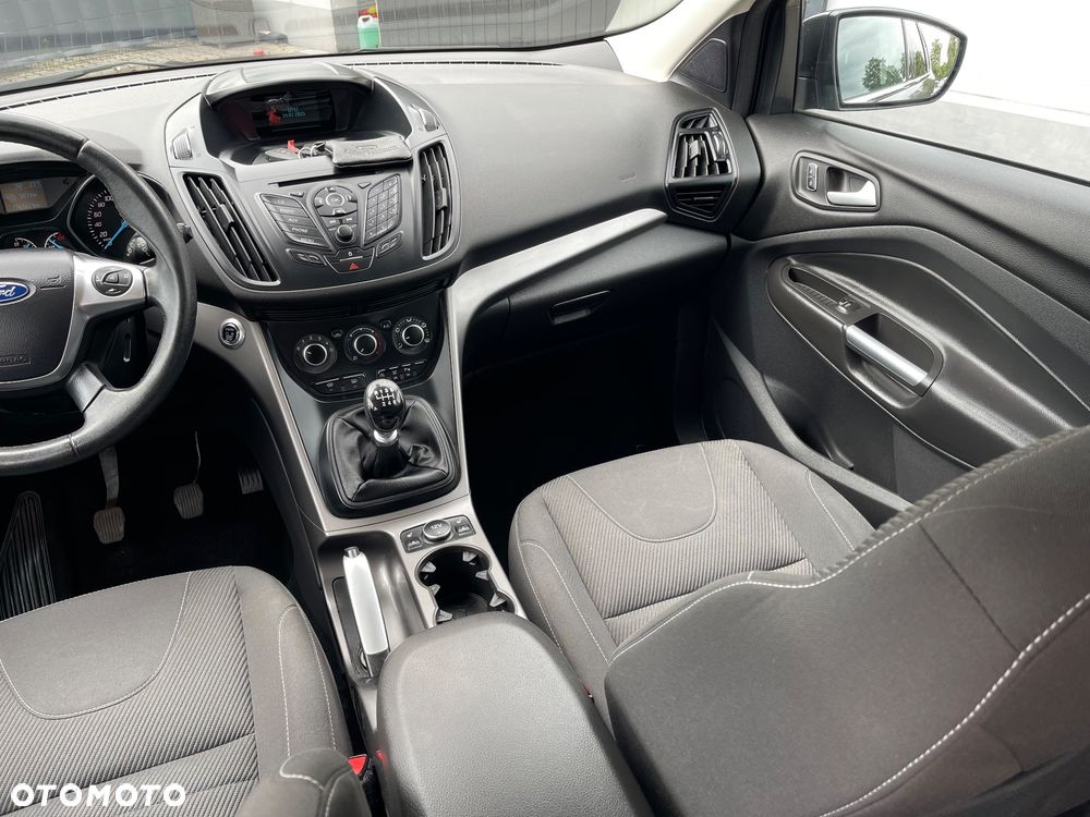 Ford Kuga - 23