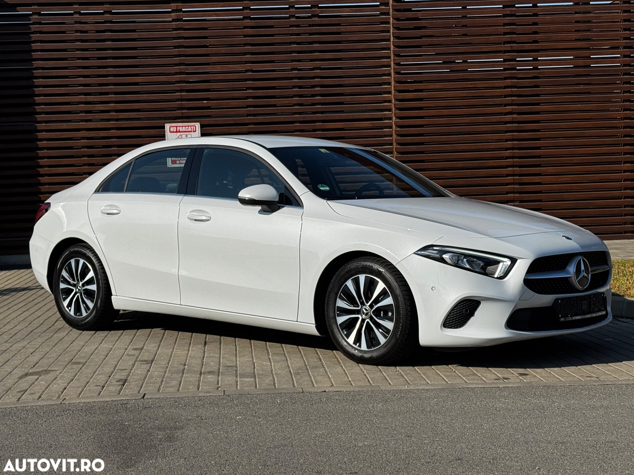 Mercedes-Benz A 200 7G-DCT Edition 2021 - 7