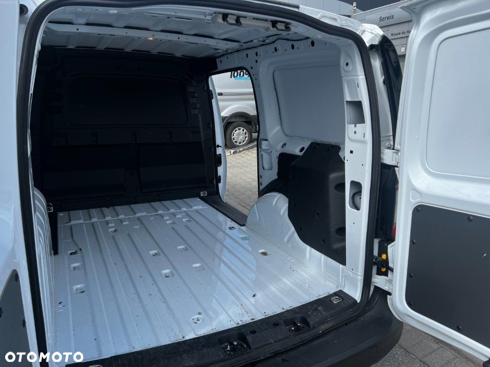 Ford Transit Connect - 6