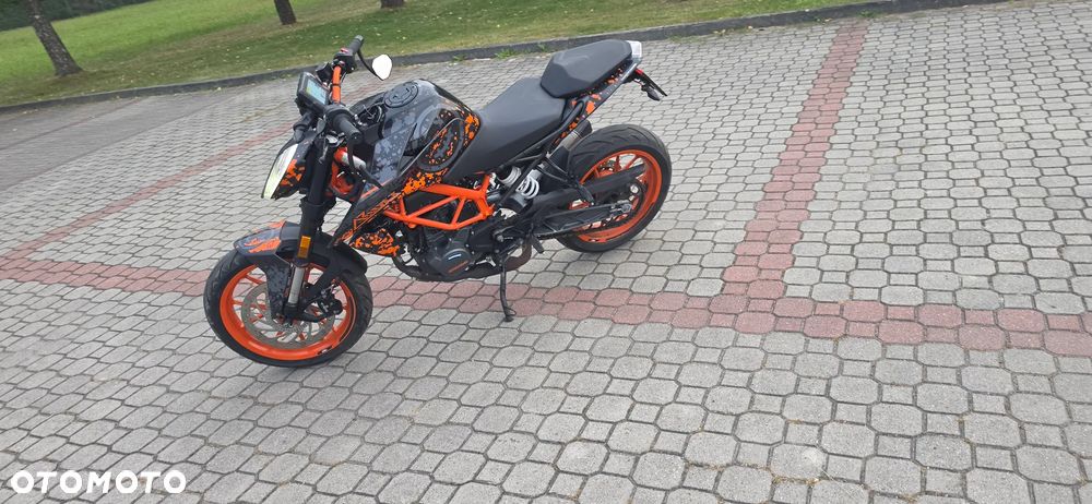 KTM Duke 125 - 4