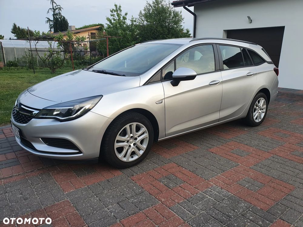 Opel Astra 1.6 D (CDTI) Business - 1
