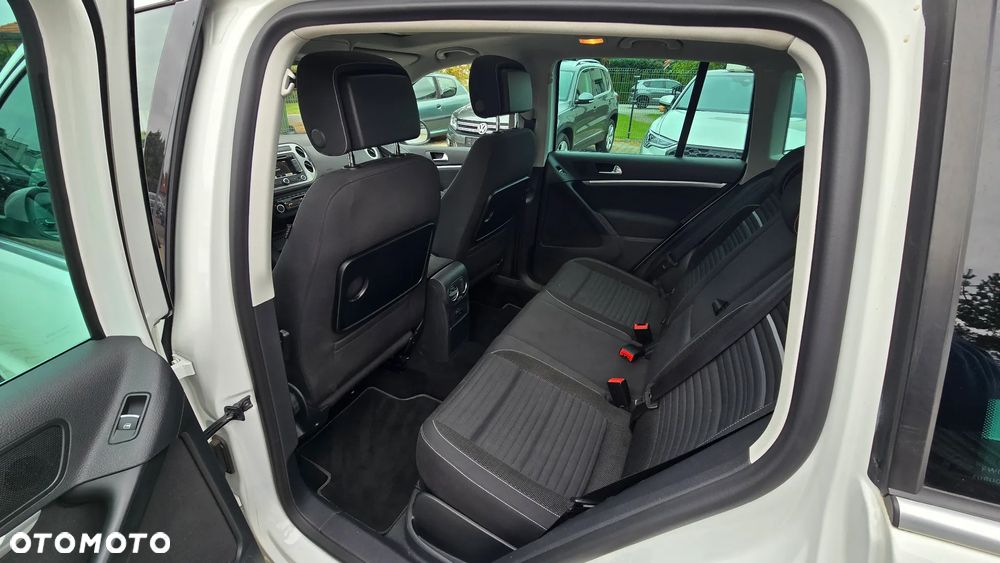Volkswagen Tiguan 2.0 TDI DPF 4Motion DSG Cup Sport & Style - 10