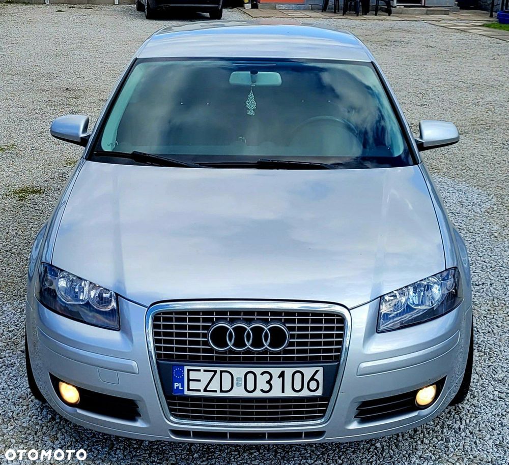 Audi A3 3-drzwiowe 1.6 FSI Attraction - 6