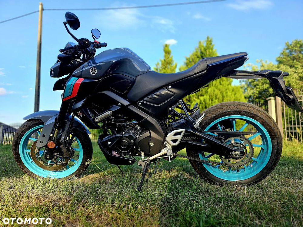 Yamaha MT - 9