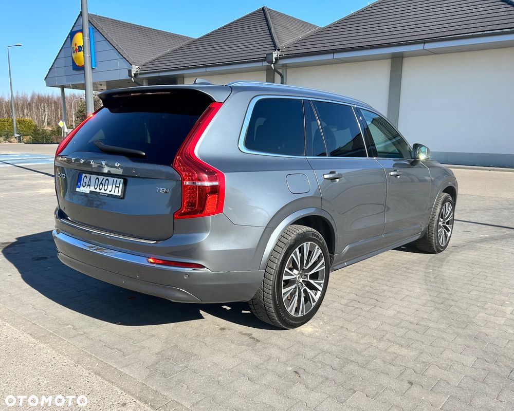 Volvo XC 90 - 8