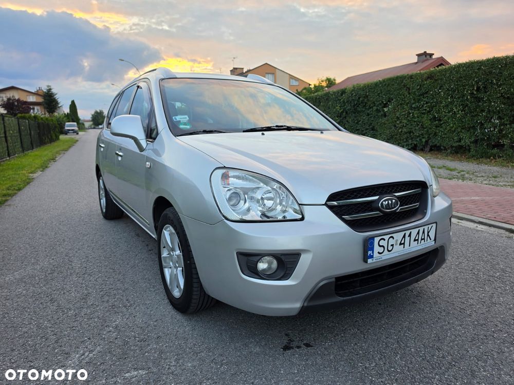 Kia Carens 2.0 EX - 6