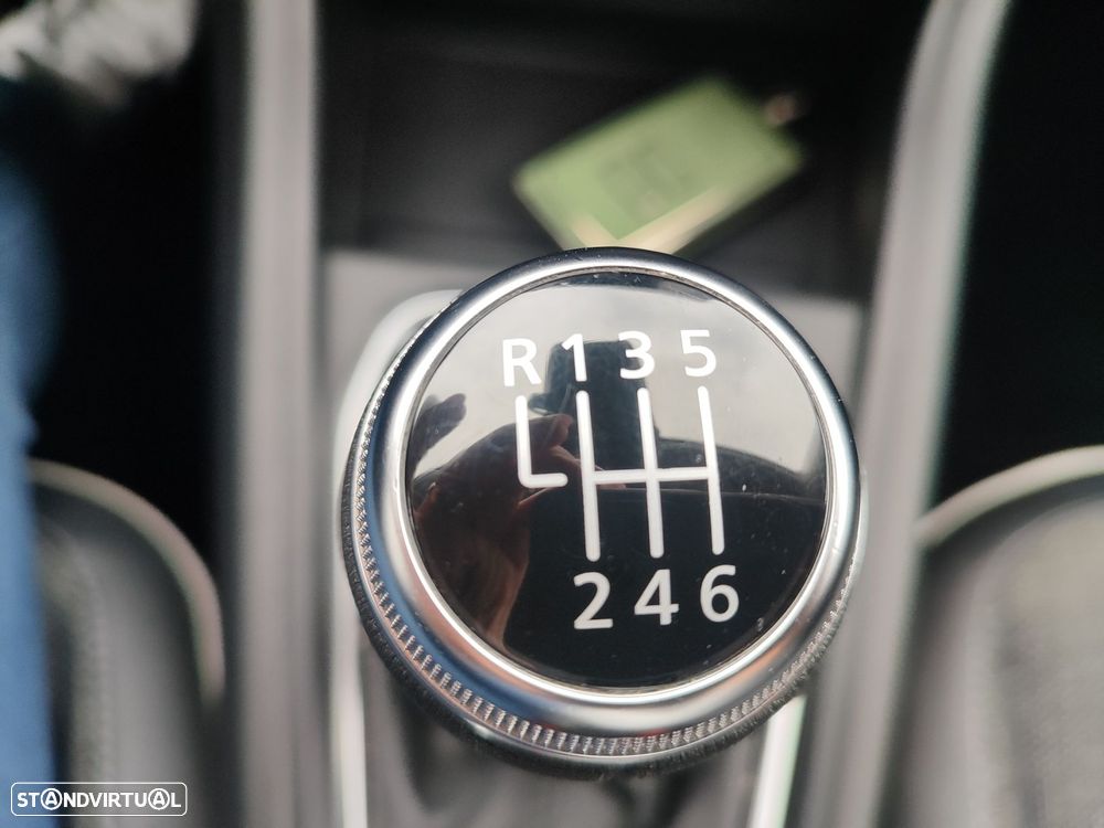 Renault Captur 1.0 TCe Techno - 16