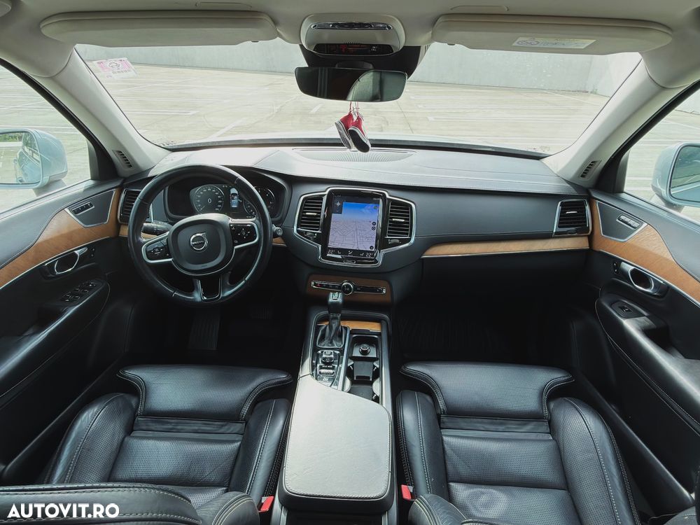 Volvo XC 90 D5 AWD Inscription - 12