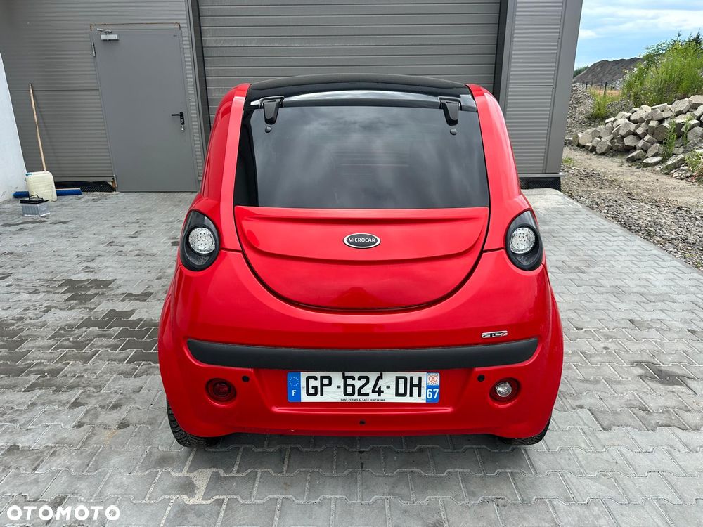 Microcar DUE - 10