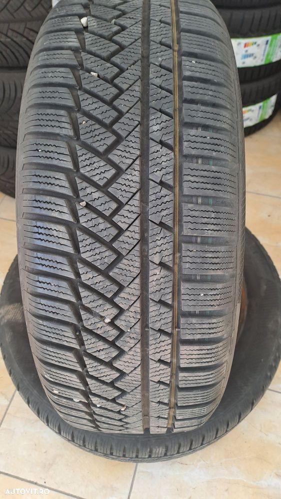 2 Anvelope iarna 225 55 r17 CONTINENTAL - 2
