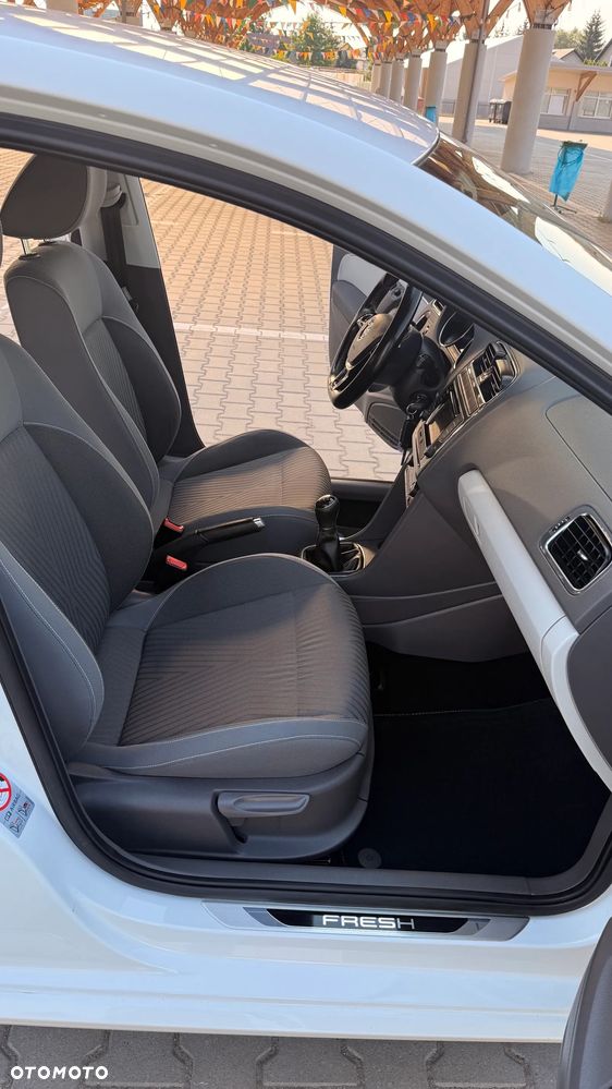 Volkswagen Polo 1.4 TDI FRESH - 10