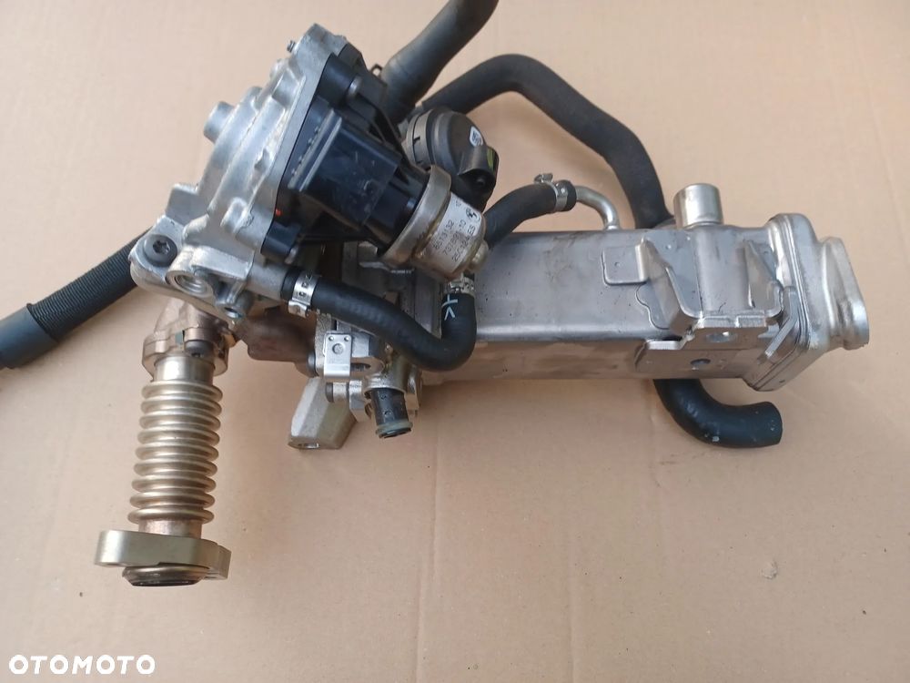 ZAWÓR EGR 2.0 D BMW MINI F54 S - 6