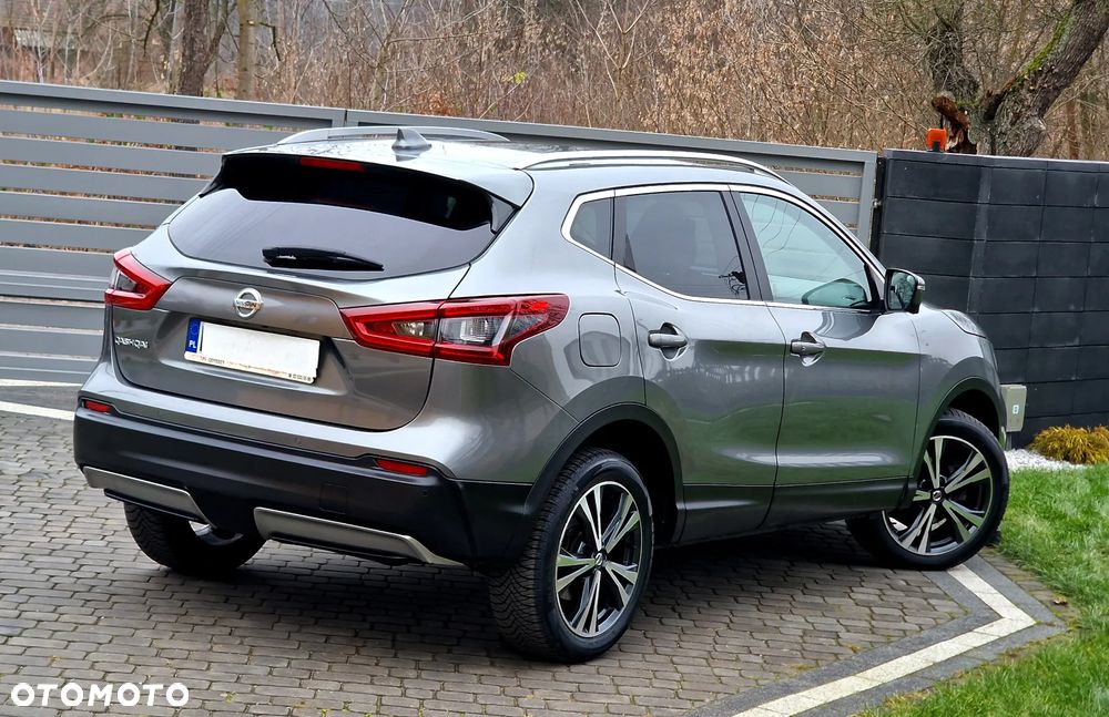 Nissan Qashqai 1.5 dCi N-Connecta - 21