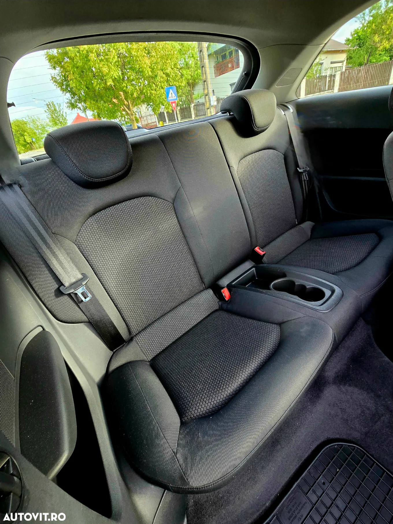 Audi A1 1.6 TDI Ambition - 12