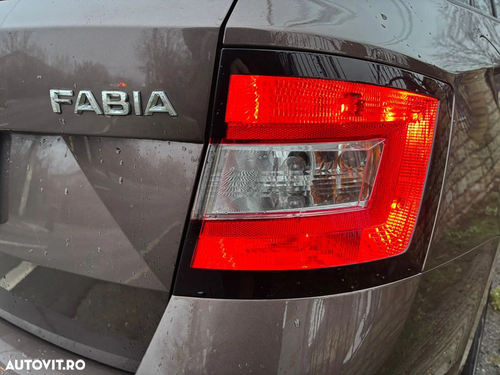 Skoda Fabia Combi 1.2 TSI Cool Edition Red & Grey - 15