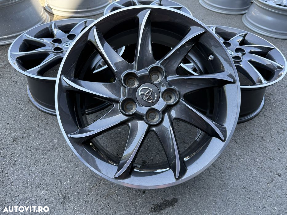 Jante 17'' Toyota 5x114 3 Toyota 5x114 3 - 4