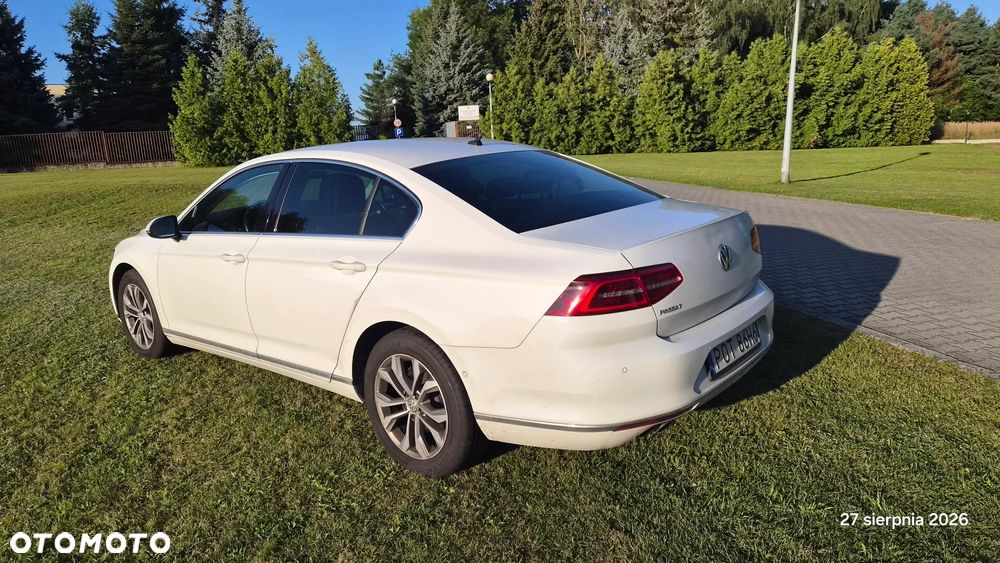 Volkswagen Passat - 3