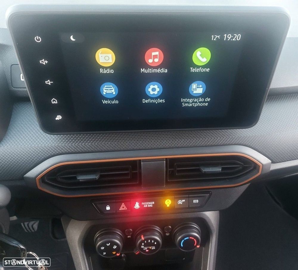 Dacia Sandero — fotografia 31