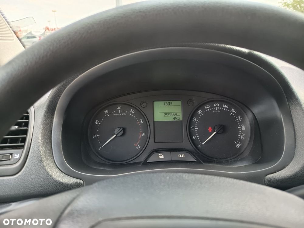Skoda Roomster 1.2 TSI Active - 4
