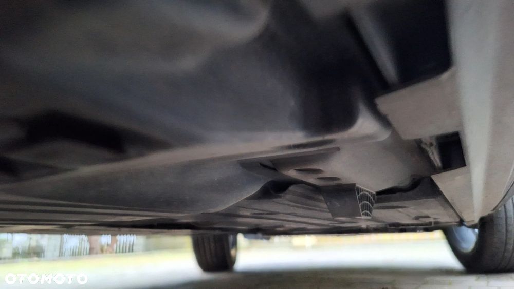 Volvo XC 40 T3 Geartronic Momentum Pro - 16