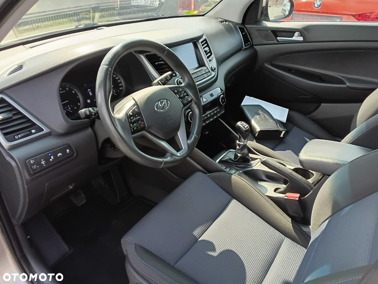 Hyundai Tucson blue 1.6 GDi 2WD Intro Edition - 9