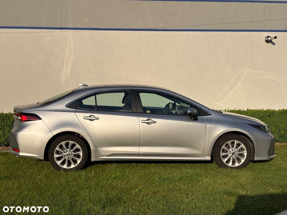Toyota Corolla 1.8 Hybrid Comfort - 9