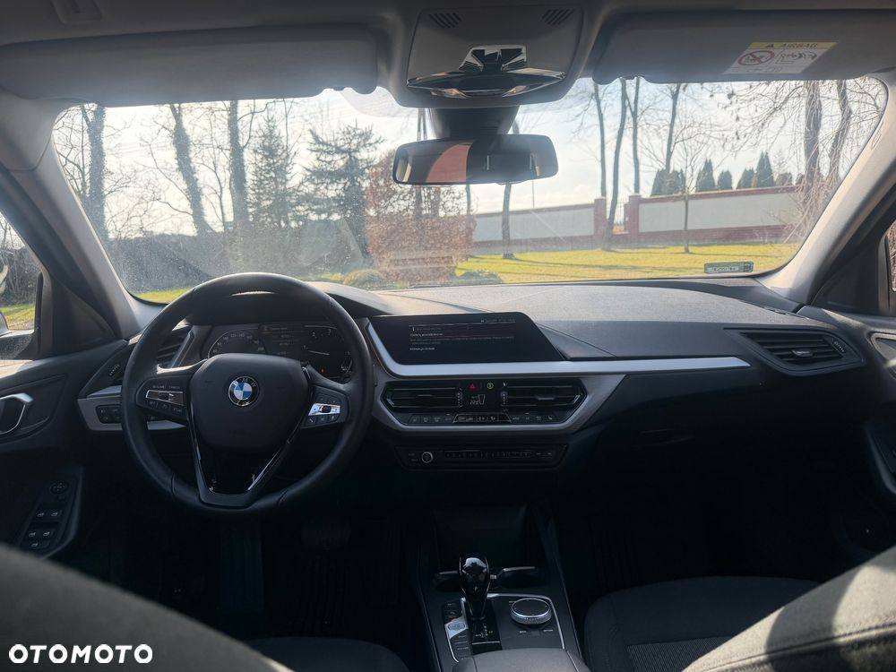 BMW Seria 1 118d - 10