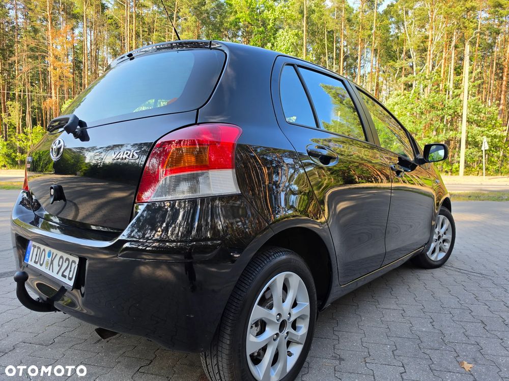 Toyota Yaris 1.33 Luna - 9
