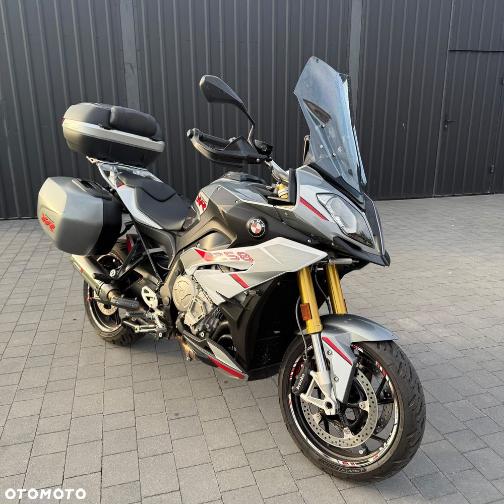 BMW XR - 7