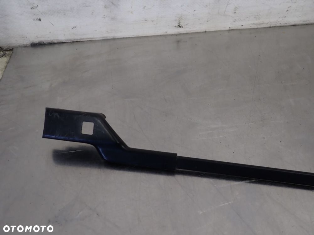RAMIĘ WYCIERACZKI PRZÓD PRAWE SEAT IBIZA IV - 3