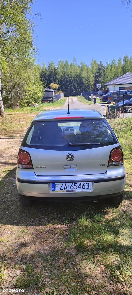 Volkswagen Polo 1.4 TDI DPF Tour - 4