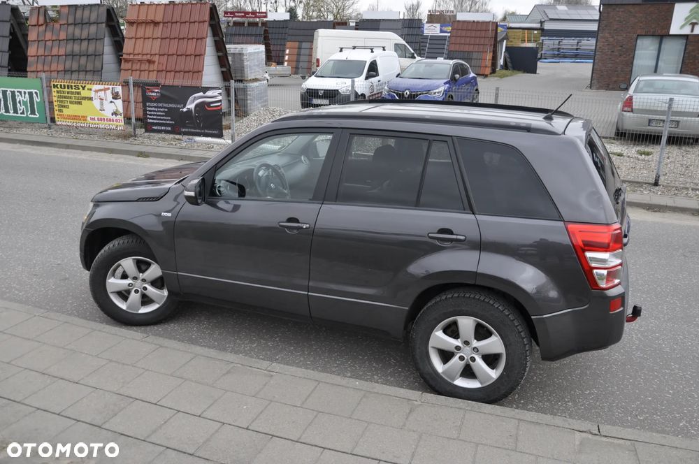 Suzuki Grand Vitara 1.9 DDiS Comfort DPF Limited - 19