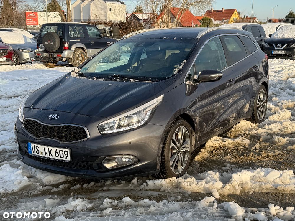 Kia Ceed 1.6 GDI DCT Platinum Edition - 2