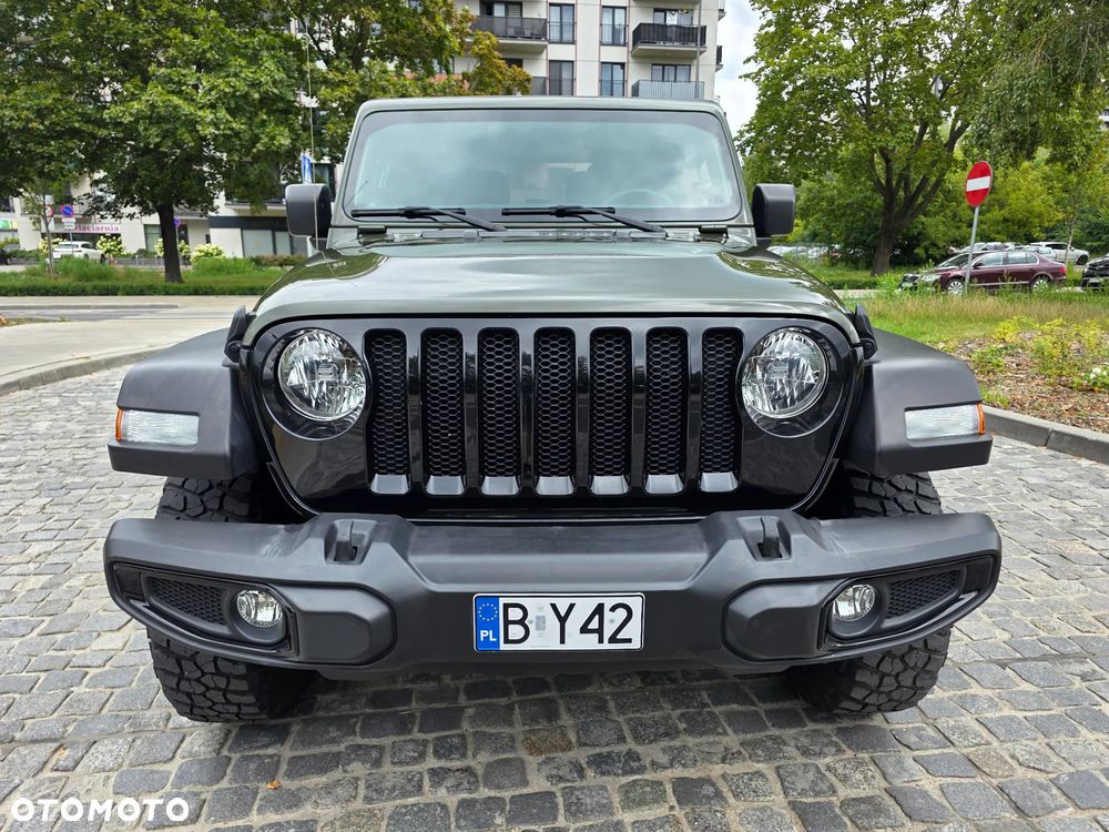 Jeep Wrangler - 2
