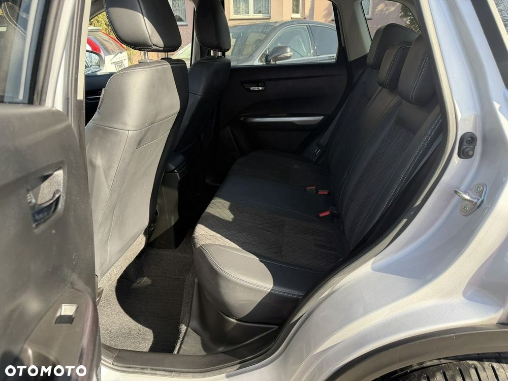 Suzuki Vitara - 9