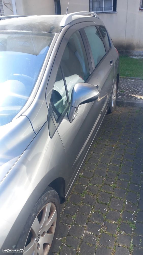 Peugeot 308 SW 1.6 HDi Executive CVM6 - 17