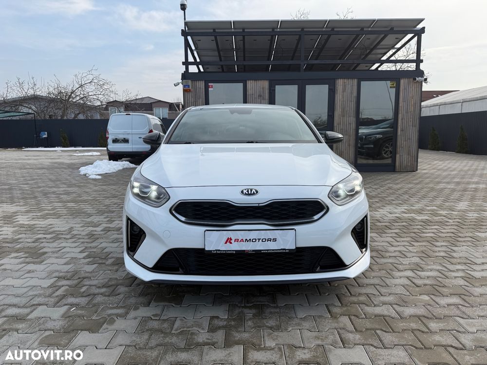 Kia Pro Ceed 1.4 T-GDI DCT7 OPF GT LINE - 2