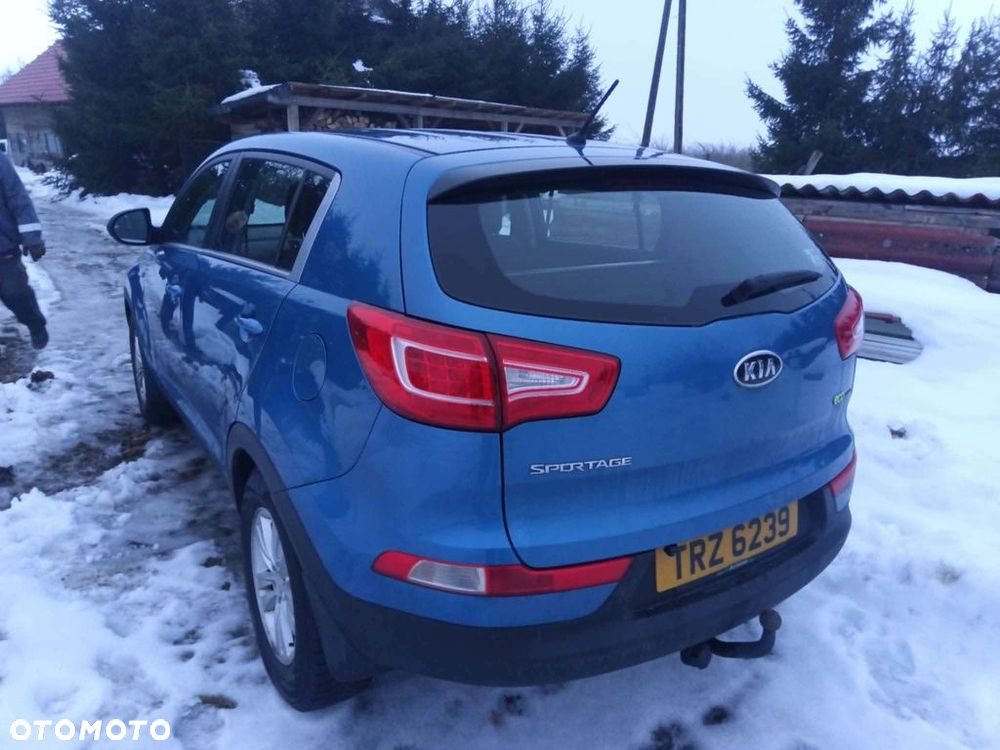 Części kia sportage III silnik 1.7 d4fd skrzynia zderzak kolor 5b - 5