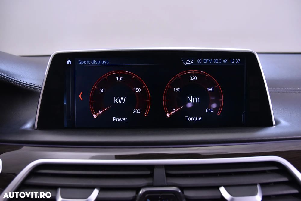 BMW Seria 7 730Ld xDrive - 23