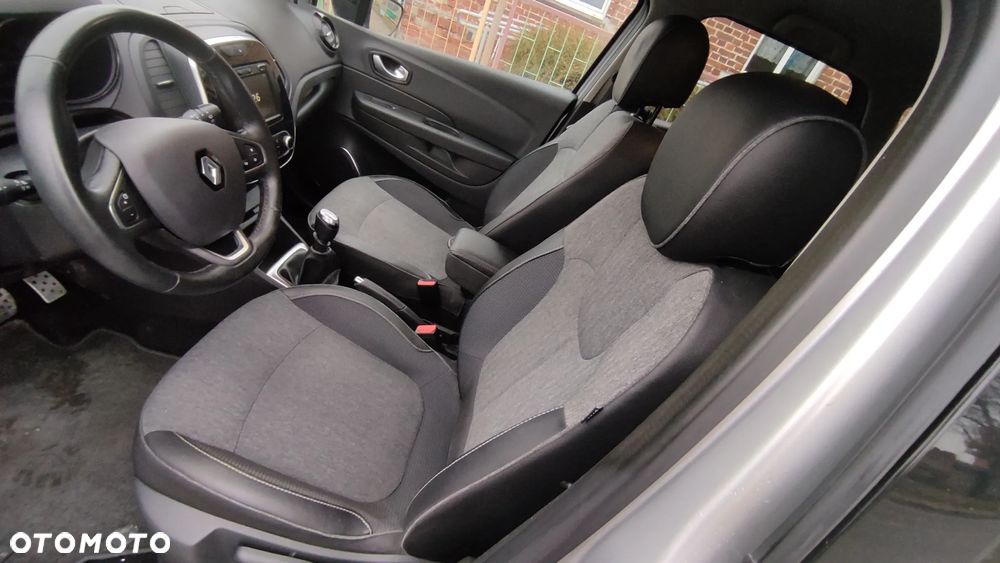 Renault Captur - 14