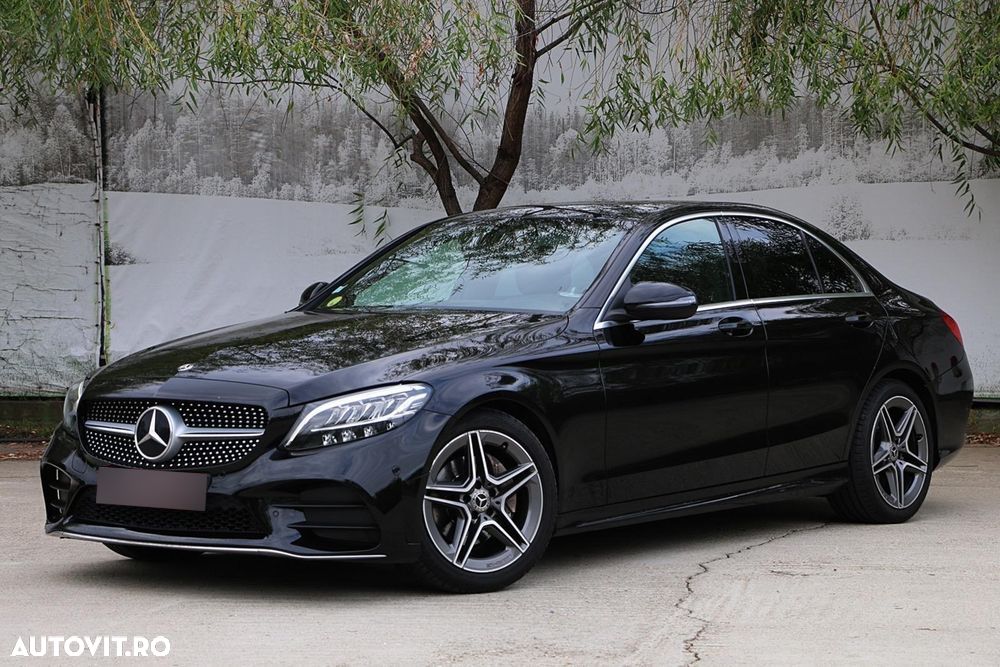 Mercedes-Benz C 220 d T 9G-TRONIC AMG Line - 2