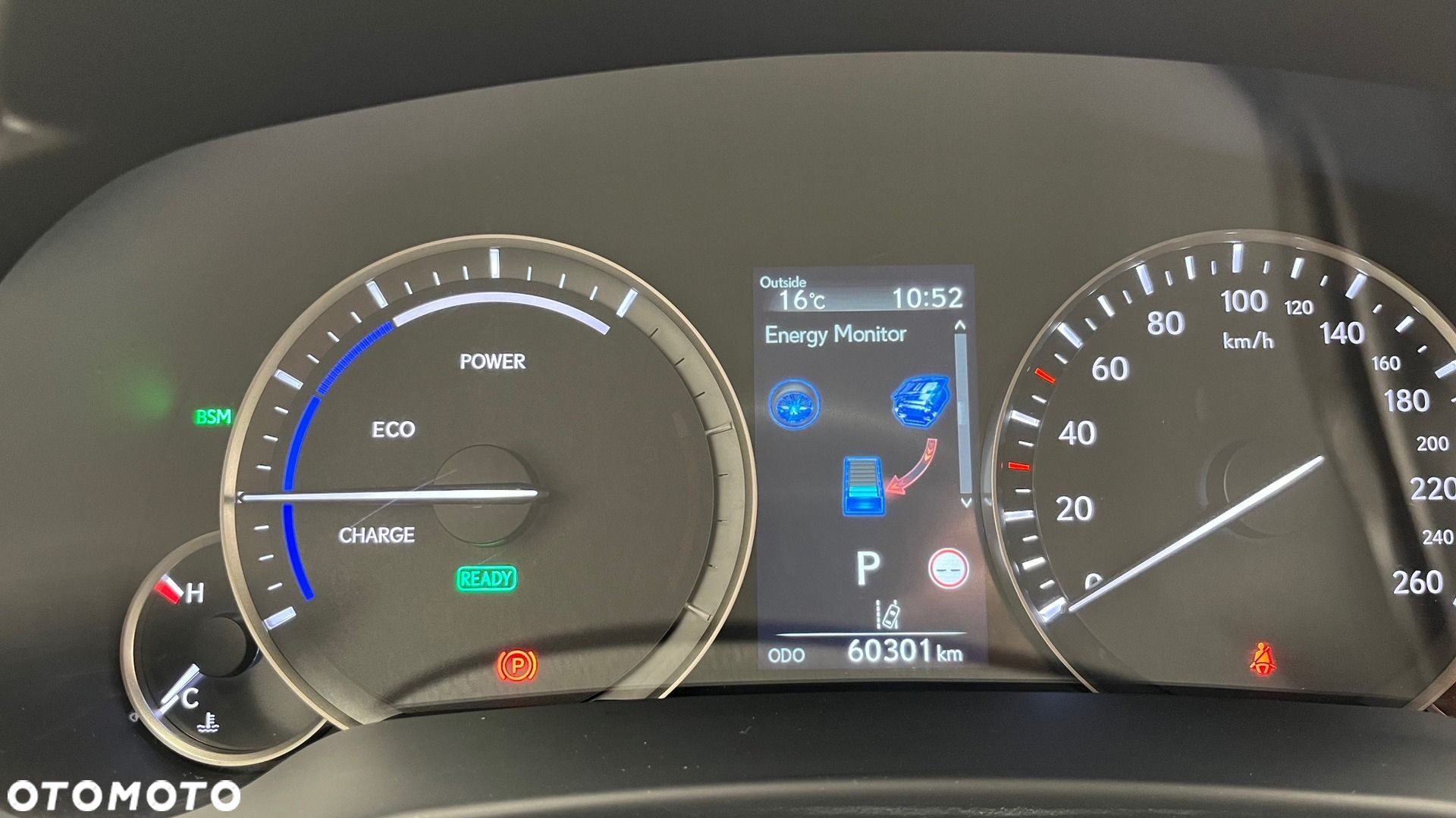 Lexus RX - 16