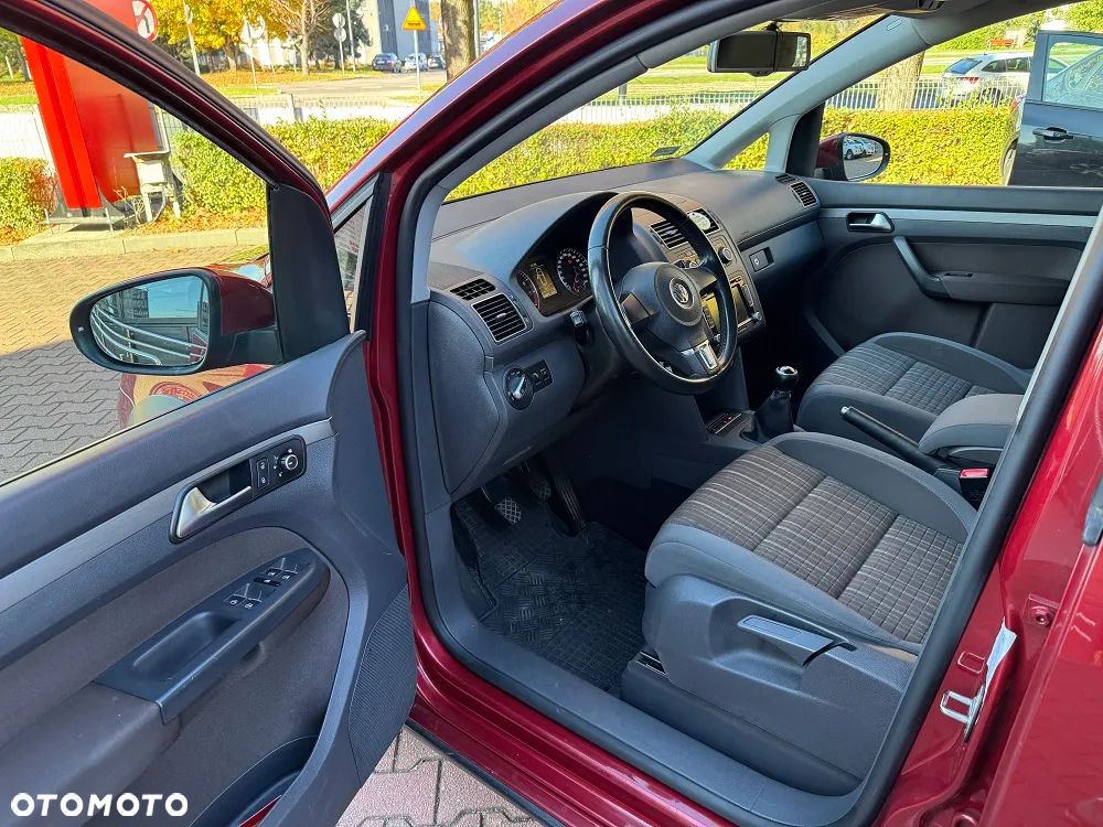 Volkswagen Touran 1.4 TSI Cross - 7