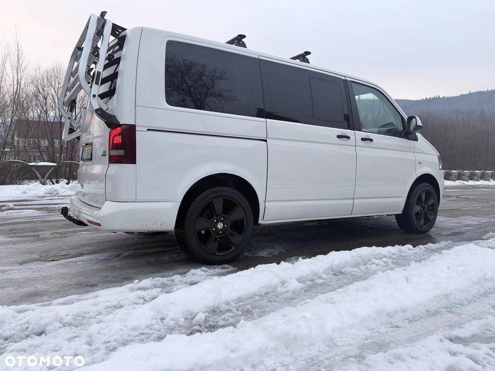 Volkswagen Multivan - 8