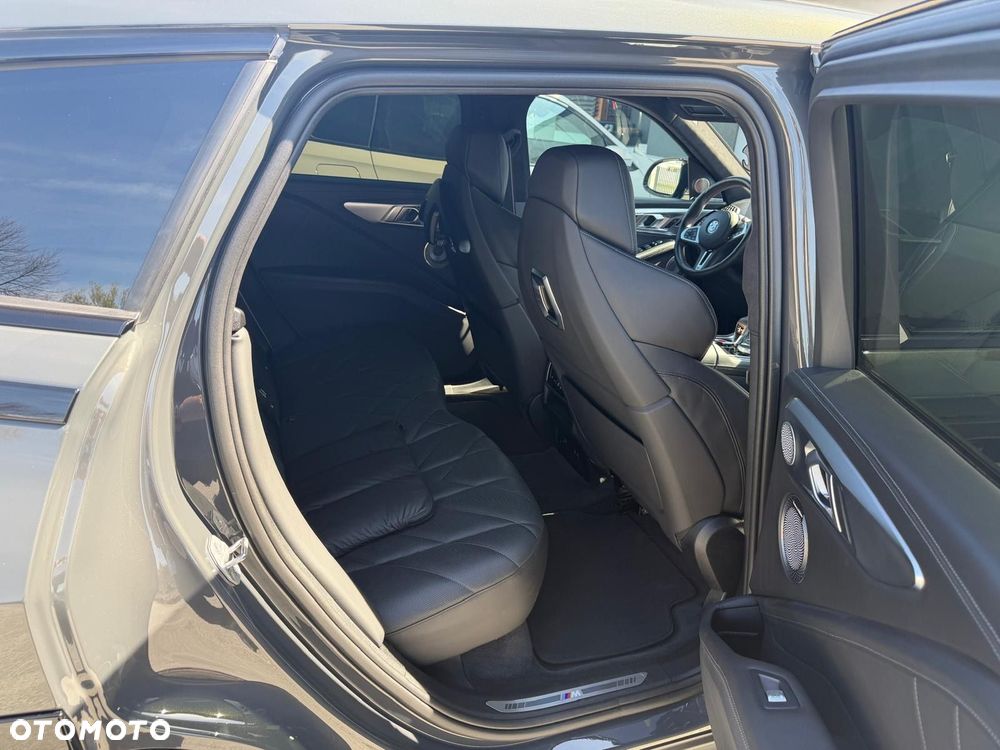 BMW XM PHEV sport - 7