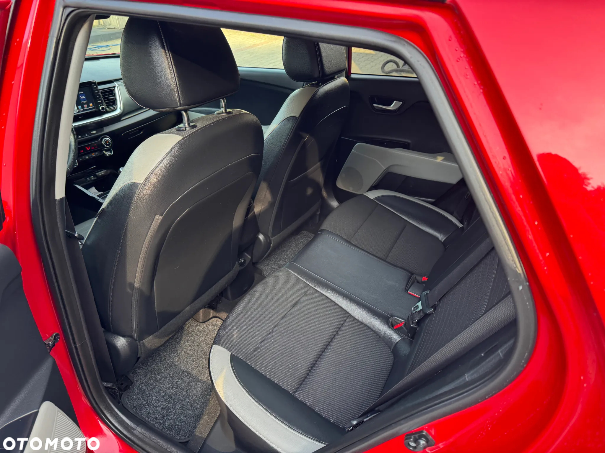 Kia Stonic 1.6 CRDi SCR XL - 12