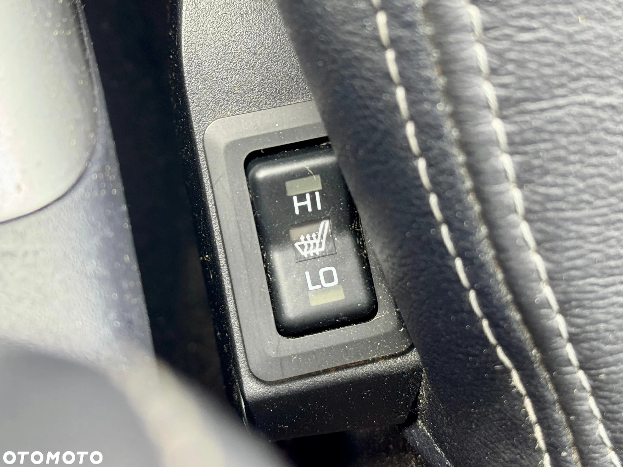 Mitsubishi Outlander 2.4 4WD CVT Intense - 32