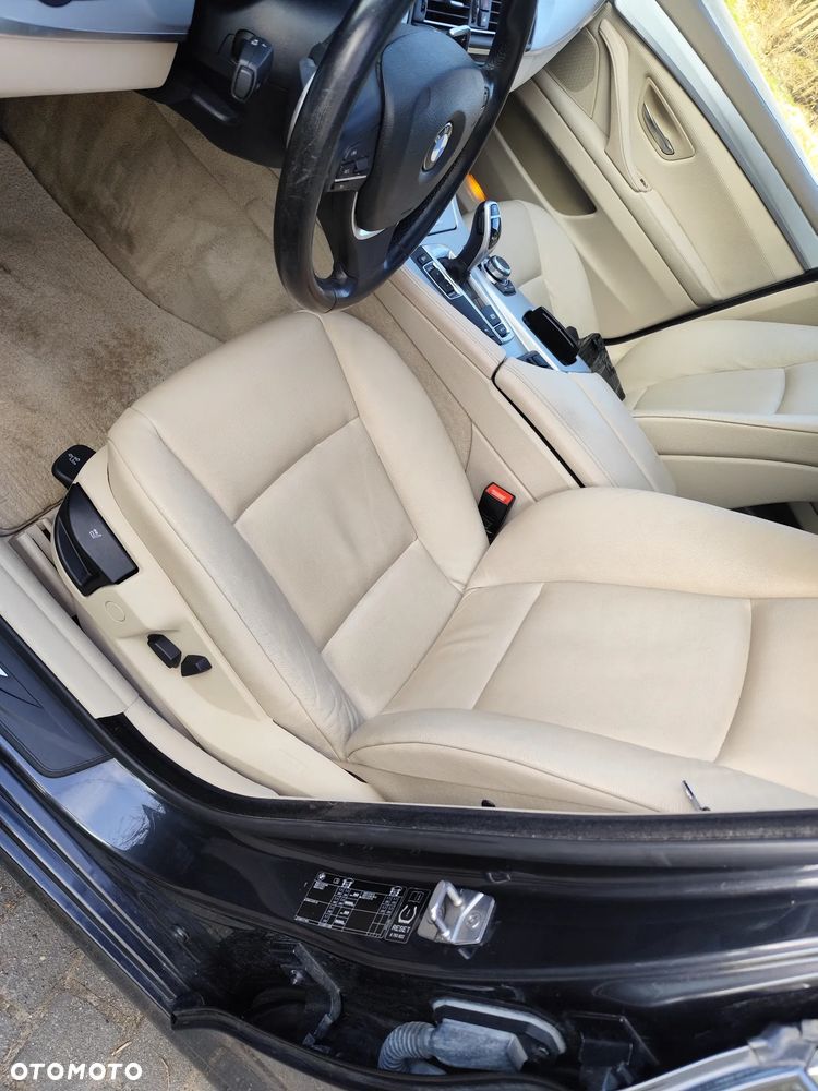 BMW Seria 5 530d Blue Performance - 29