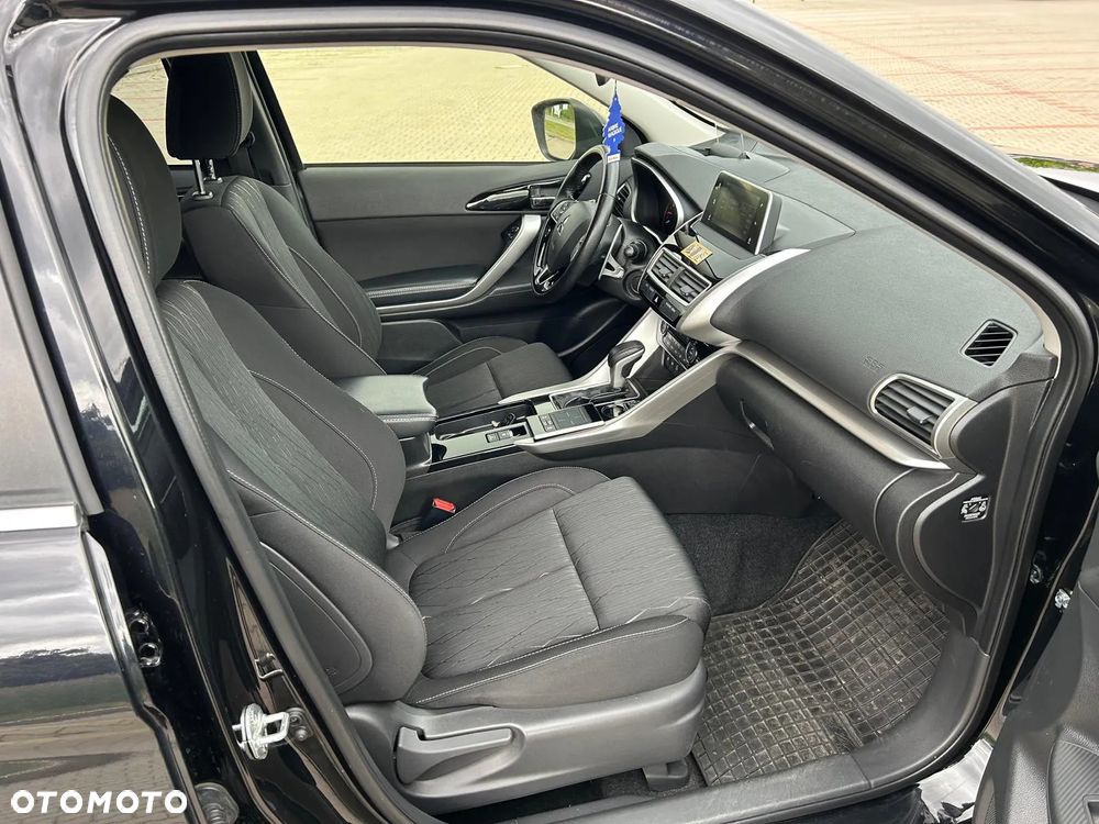 Mitsubishi Eclipse Cross 1.5 T GPF Intense Plus CVT - 29