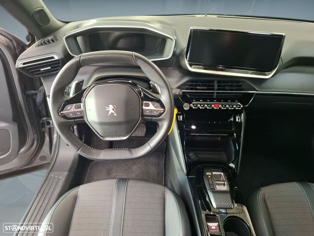 Peugeot 2008 1.5 BlueHDi Allure Pack EAT8 - 10